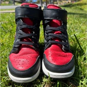 Jordan 1 High FlyEase